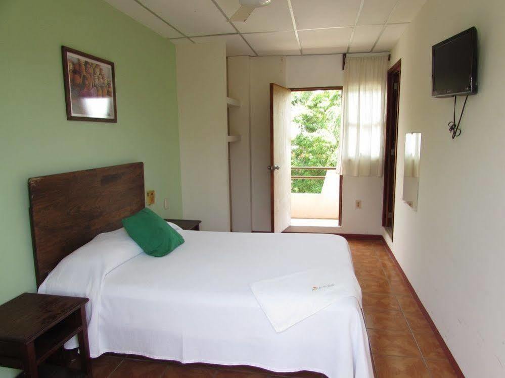 Hotel Puerto Piedra プエルト・エスコンディード エクステリア 写真